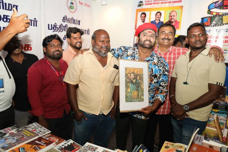 " 'சண்டே ன்னா மட்டன்னு... வரும் ஃபிரைடே 'DD ரிட்டர்ன்'னு...எனவும் 'சினிமா பத்திரிகையாளர் சங்கத்'துக்கு ஒரு வணக்கத்தை போடு...'