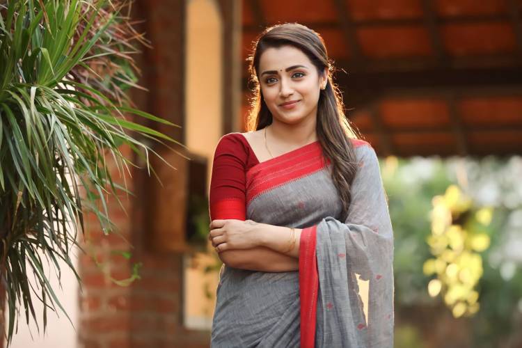 "தி ரோட்" திரைப்படம் மதுரையில் நடந்த சில உண்மை சம்பவங்களின் அடிப்படையில் உருவாக்கப்பட்டுள்ளது