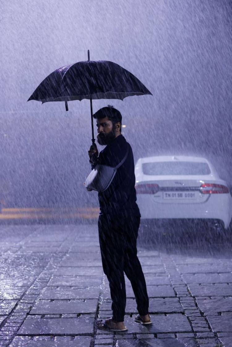 “Raththam has a gripping plot, and engaging package that will give 100% satisfaction to audiences as they walk out of the theatres.” - Actor Vijay Antony