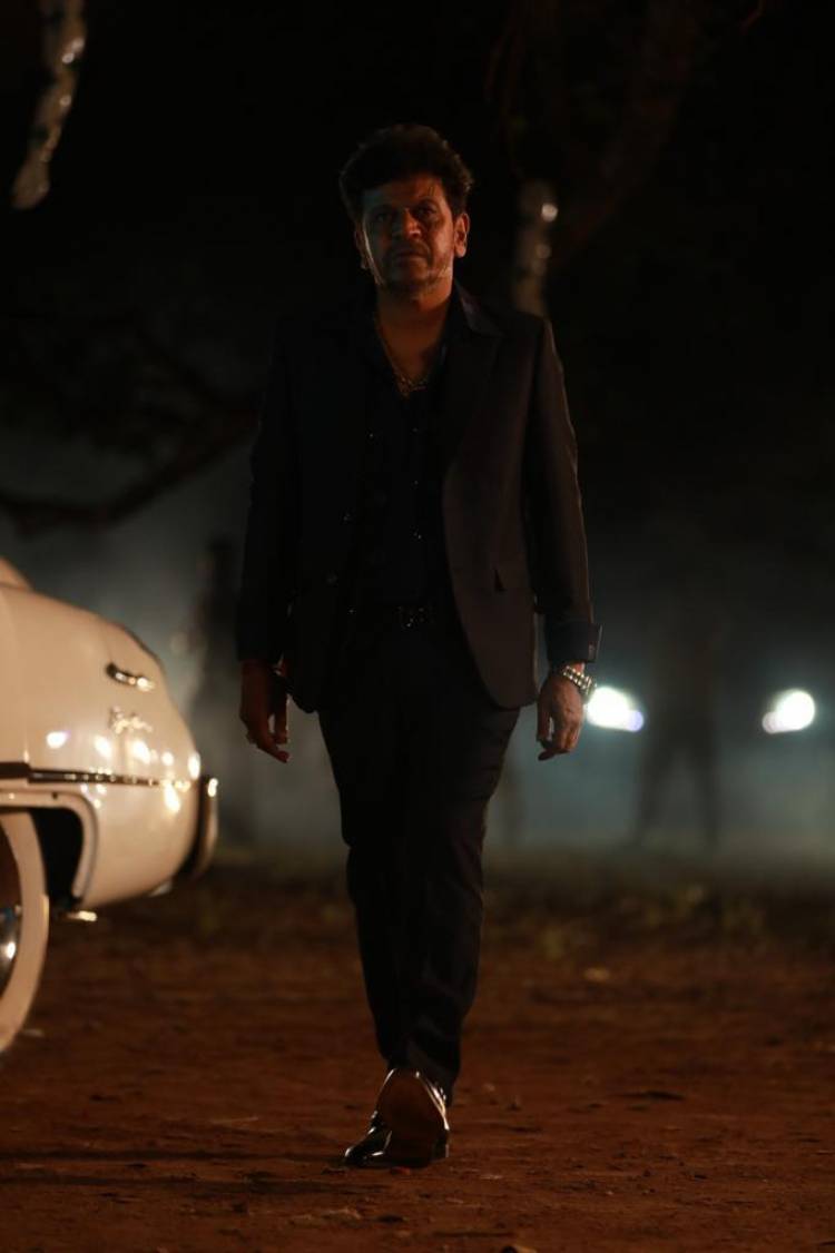 சிவராஜ் குமாரின் கோஸ்ட் பட டிரைலரை வெளியிட்ட தனுஷ்  ரசிகர்களை கவர்ந்த சிவராஜ் குமாரின் கோஸ்ட் டிரைலர்