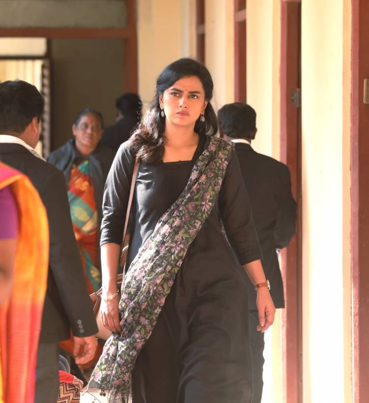 Glowing Response from Audiences and Critics helps 'IRUGAPATRU' emerge Victorious