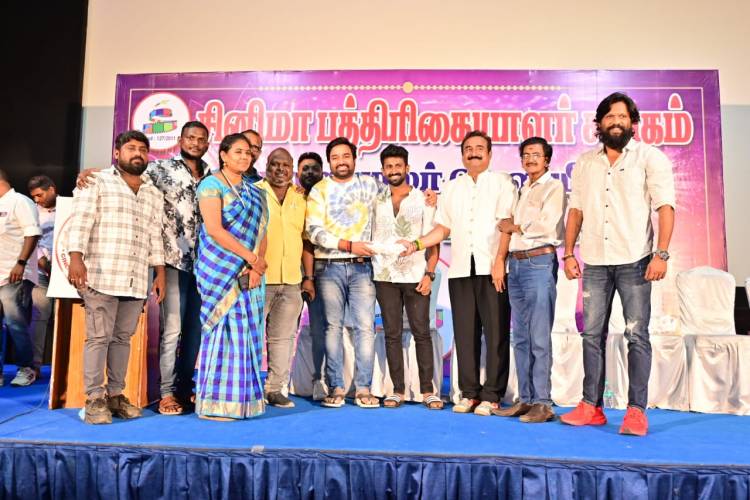 "69 ஆண்டு பாரம்பரியம் மிக்க  'சினிமா பத்திரிகையாளர் சங்கத்' தின் தீபாவளி மலர் வெளியீடு &  தீபாவளி பரிசு வழங்கும் விழா!