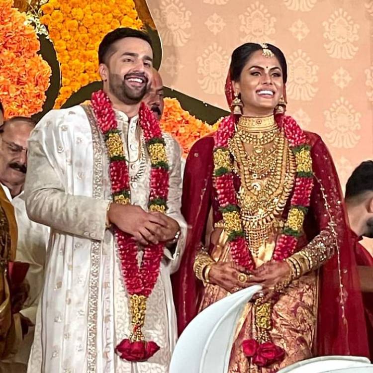 கோலாகலமாக நடந்து முடிந்து ராதா மகளின் திருமணம் – வைரலாகும் புகைப்படம் இதோ