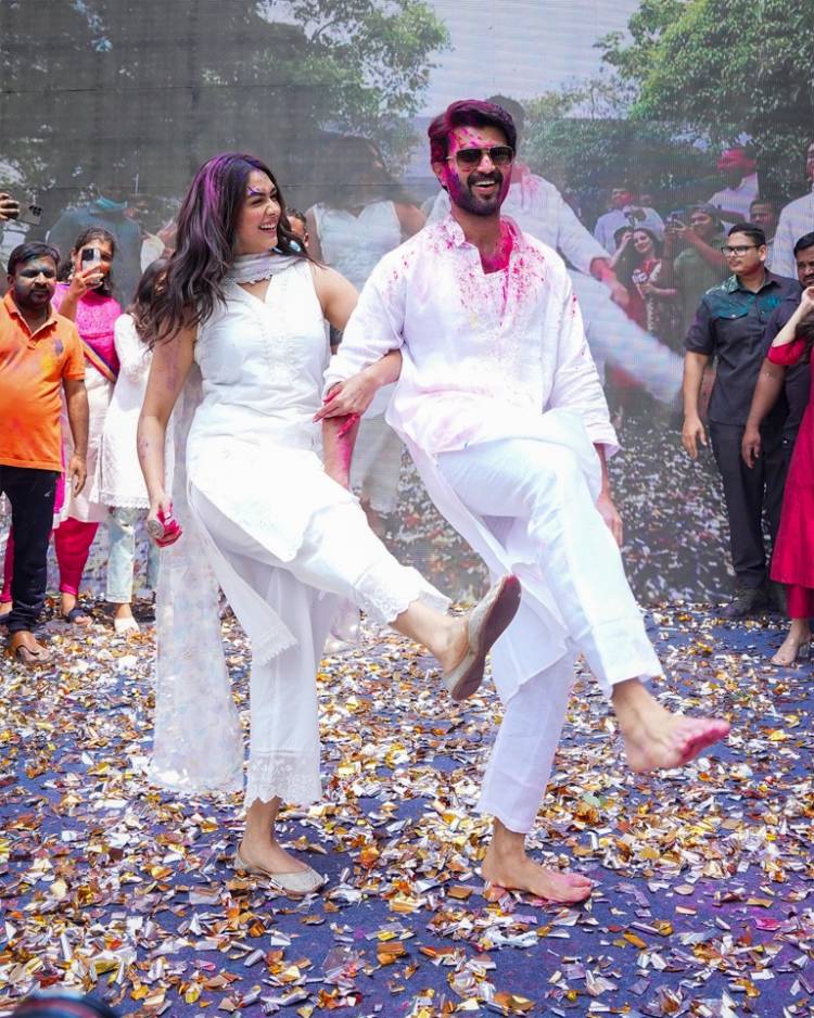 Family Star Team launches third single "Madhuramu Kadha" in Holi Celebrations along with families