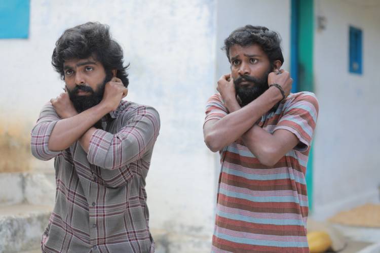 ஜிவி பிரகாஷ் நடிப்பில் வெளியாகவுள்ள 'கள்வன்' படத்தில் இருந்து களவாணி பசங்க என்ற நான்காவது சிங்கிள் லிரிக்கல் வீடியோ வெளியாகி ரசிகர்களின் மனதை கொள்ளையடித்துள்ளது!