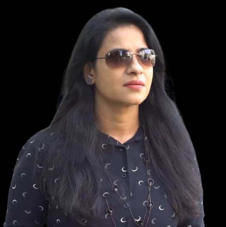 Director S Lavanya who has done all 31CRAFTS of filmmaking for the first time in the world history in PEI KOTTU feature film in Tamil Film industry and received 10 WORLD RECORDS from different countries.