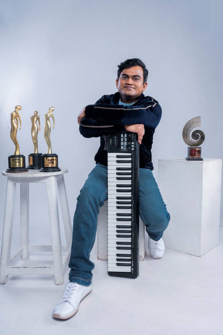 தளபதி விஜய் நடிக்கும் 'கோட்' படத்திற்காக மறைந்த பாடகி பவதாரிணியின் குரலுக்கு செயற்கை தொழில்நுட்பத்தின் மூலம் உயிரூட்டியுள்ள கிருஷ்ண சேத்தனின் 'டைம்லெஸ் வாய்சஸ்' ஸ்டார்ட் அப் நிறுவனம்