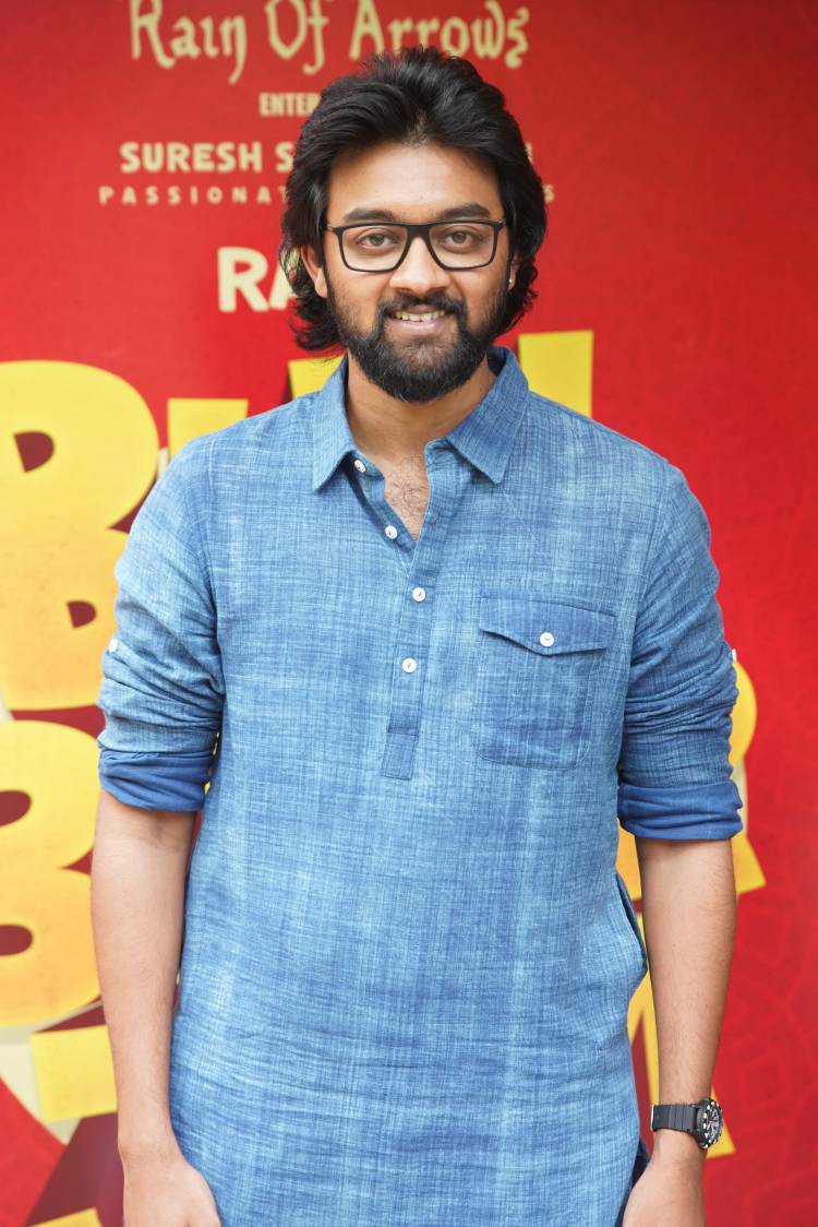 ஃபர்ஸ்ட் லுக் போஸ்டரை வித்தியாசமாக அறிமுகப் படுத்திய "பன் பட்டர் ஜாம்" குழுவினர்!!