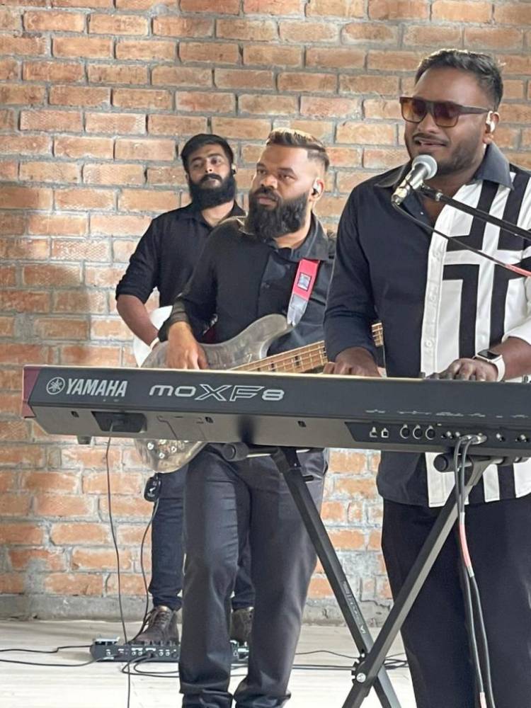 விஎம் ஒரிஜினல்ஸின் இசைப்புரட்சி!