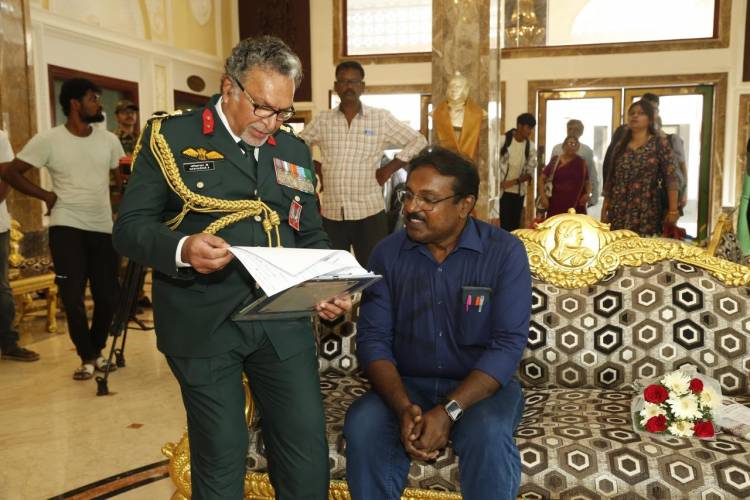 “RED FLOWER” படத்தின் புதிய லுக் போஸ்டர்ஐ வெளியிட்டார் நடிகர் “விஜய் சேதுபதி”