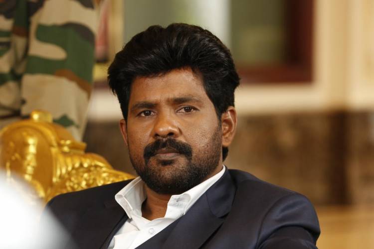 “RED FLOWER” படத்தின் புதிய லுக் போஸ்டர்ஐ வெளியிட்டார் நடிகர் “விஜய் சேதுபதி”