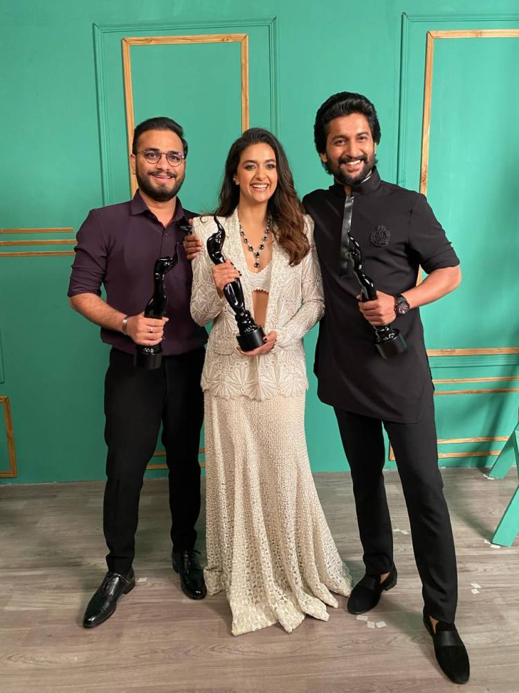 நேச்சுரல் ஸ்டார் நானியின் 'தசரா" திரைப்படம்,   6 மதிப்புமிக்க  ஃபிலிம்ஃபேர் விருதுகளை  வென்றது !!