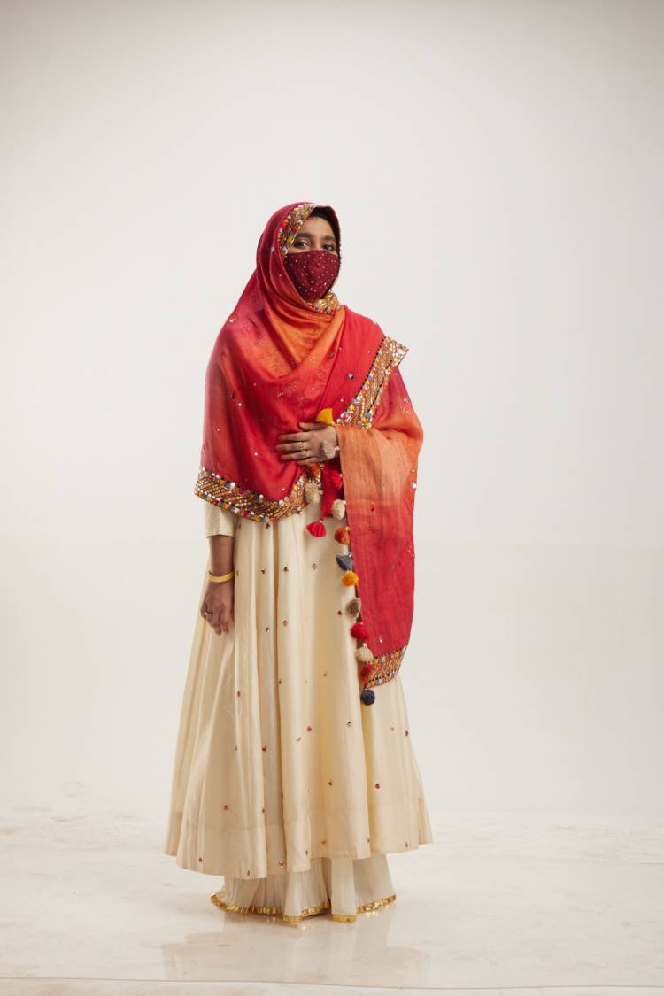 இசையமைப்பாளர் கதிஜா ரஹ்மானின்  அறிமுகப்படமான 'மின்மினி'யில் தனது மாயாஜால இசை மூலம் அனைவரது பாராட்டுகளையும் பெற்றிருக்கிறார்!