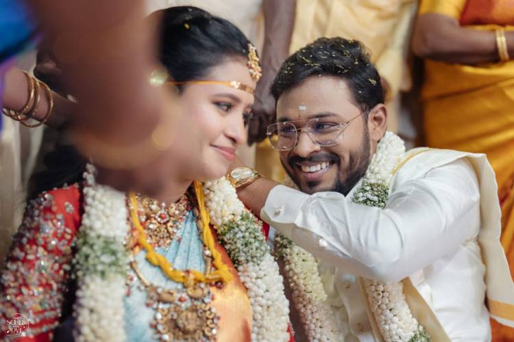 Director Cibi Chakaravarthi, who shot to fame with his directorial debut "Don" enters wedlock with Sri Varshini