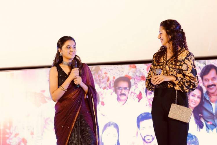 தயாரிப்பாளர் சுந்தரின் ஸ்கிரீன் சினி நிறுவனம் தயாரித்து, நடிகர் ஜெயம் ரவி நடிக்க, இயக்குனர் ராஜேஷ் இயக்கத்தில், ஹாரிஸ் ஜெயராஜ் இசையில் உருவாகி வரும் படம் #பிரதர். 