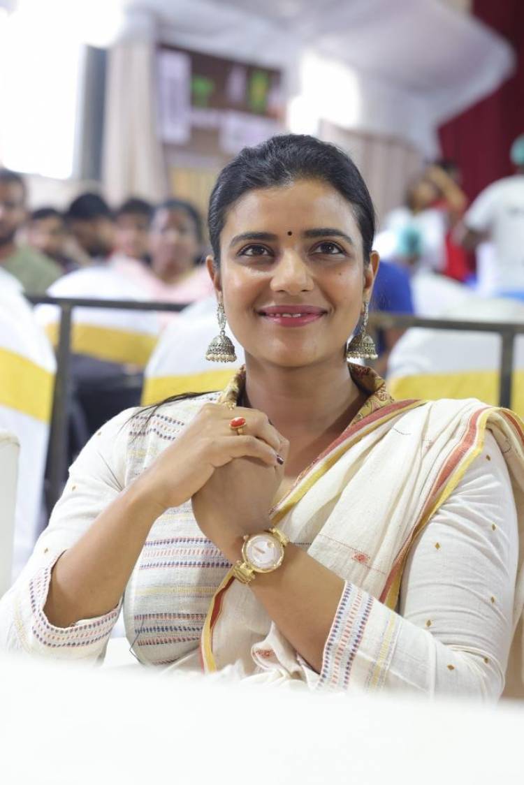 ஐஸ்வர்யா ராஜேஷ் & இயக்குநர் லோகேஷ் கனகராஜ் தொடங்கி வைத்த 'மொய் விருந்து' உணவு பயணம்