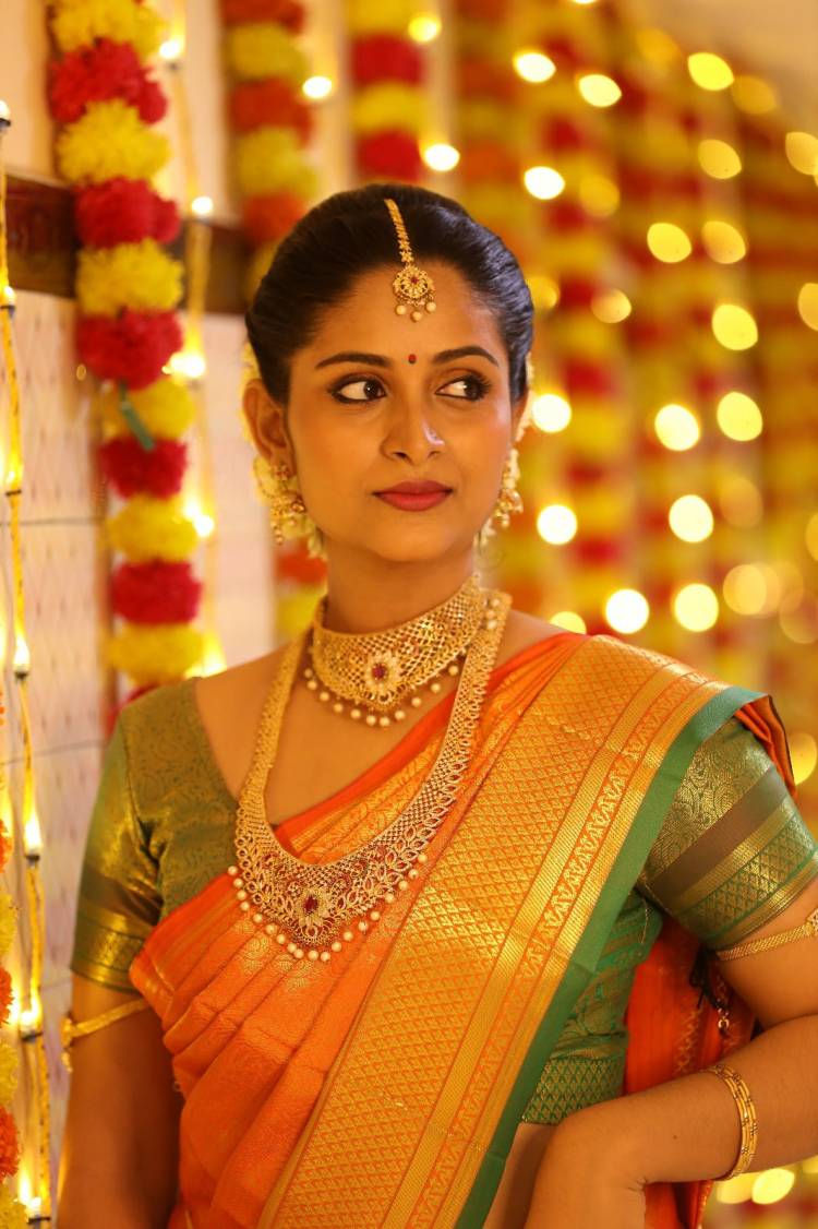 நகைச்சுவை பட்டாளத்தின் இளமை துள்ளும் நகைச்சுவை படம் " கா க் கா "