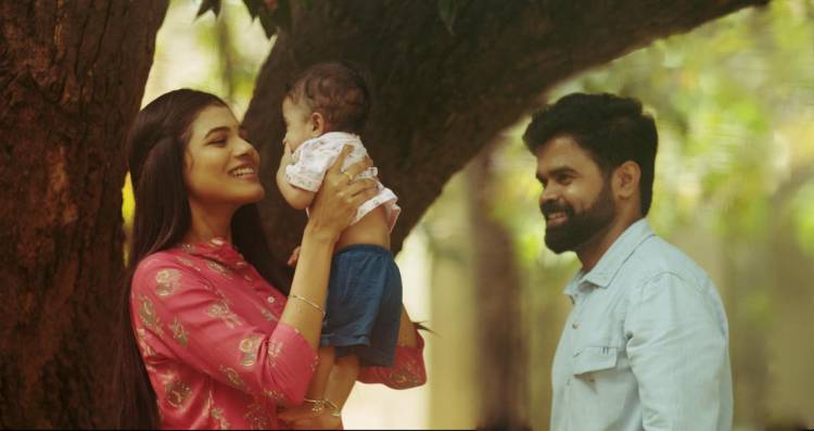 தண்ணீருக்கு அடியில் உடற்பயிற்ச்சி! ரிலீசுக்கு தயாராகும் புதிய திரில்லர் திரைப்படம் “தென் சென்னை”