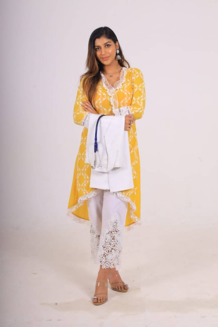 திரில்லர் படத்தில் இணைந்த யாஷிகா ஆனந்த்