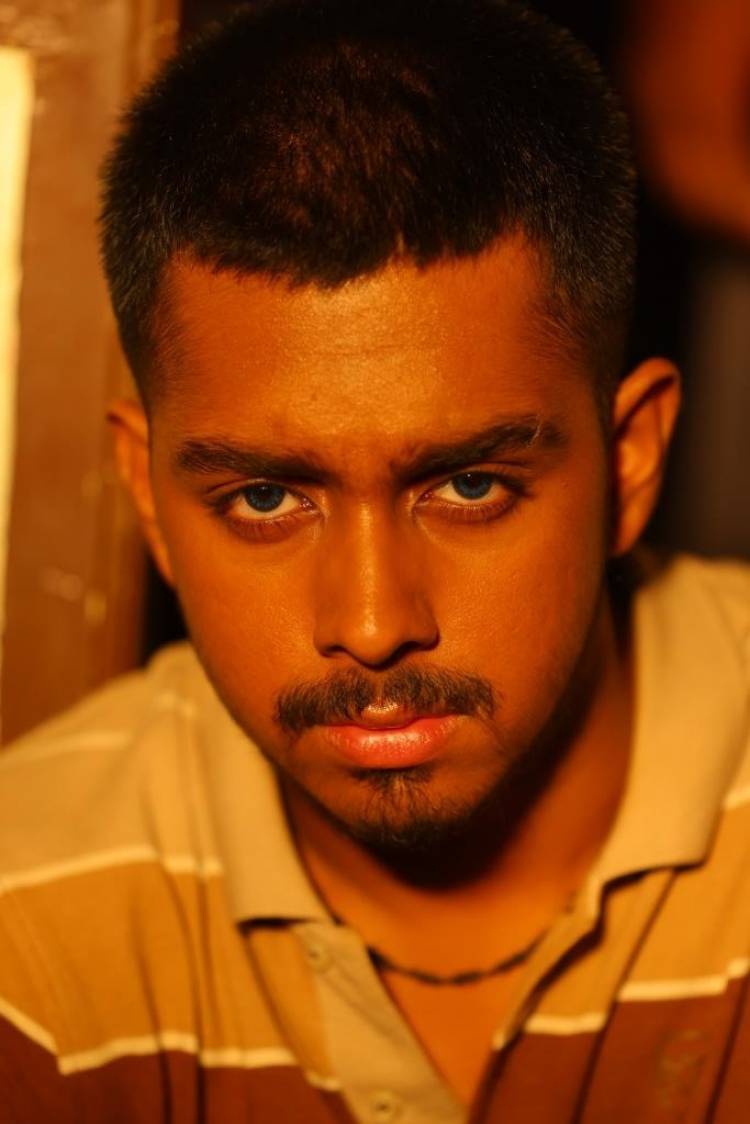 நடிகர் விஜய் ஆண்டனி நடிப்பில் உருவாகி இருக்கும் தீவிர மிஸ்ட்ரி க்ரைம் த்ரில்லர் 'ககன மார்கன்' படத்தின் மூன்றாவது பார்வை வெளியாகியுள்ளது!