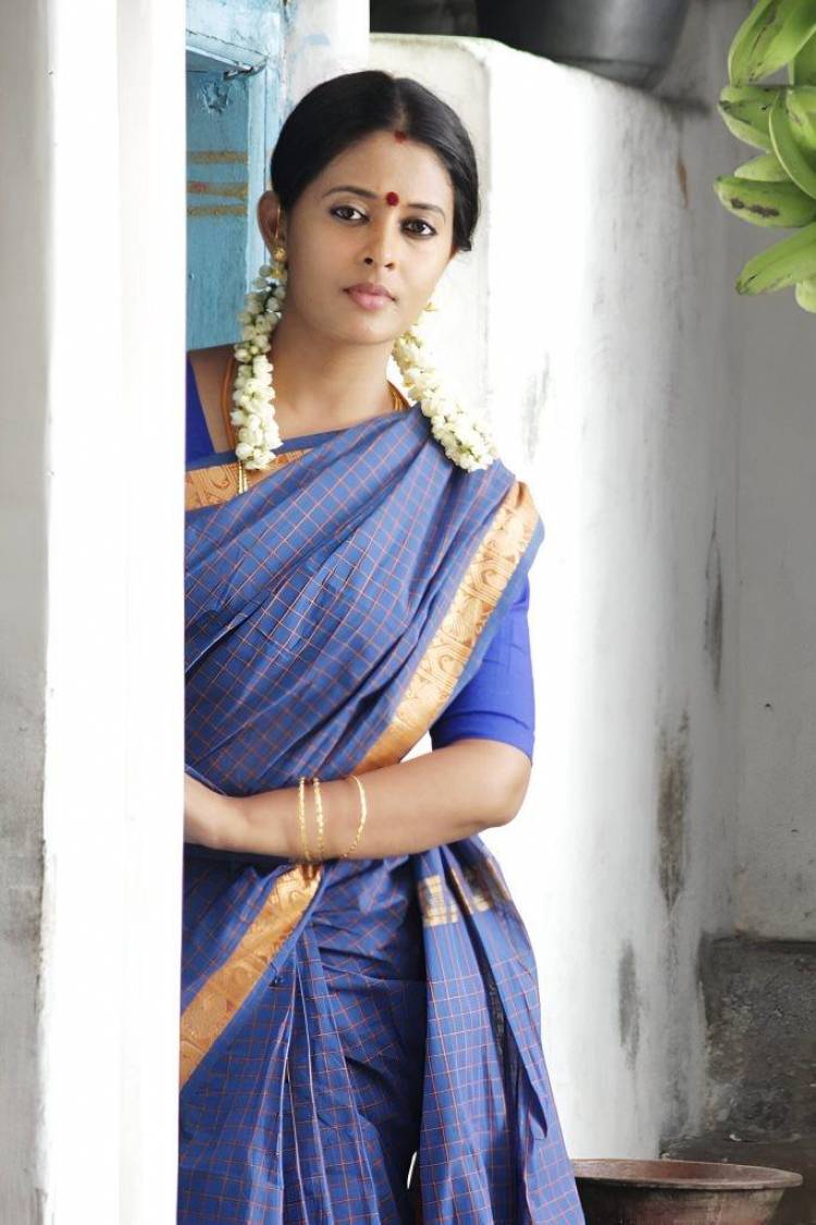 விவசாயத்தின் பெருமையை, தமிழனின் பண்பாடான உறவுகளின் ஆழத்தையும் அர்த்தத்தையும் பேசும் அருமையான படம் “பூர்வீகம்” !!