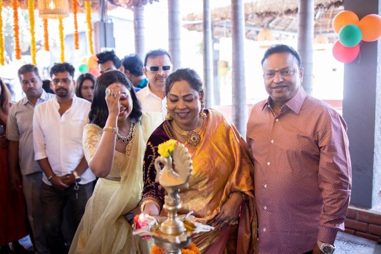 சென்னை கிழக்கு கடற்கரை சாலையில் நடிகர் ரவி மோகன் - தயாரிப்பாளர் டாக்டர் ஐசரி கே. கணேஷ் தொடங்கி வைத்த  ' சட்டி கறி' உணவகம்