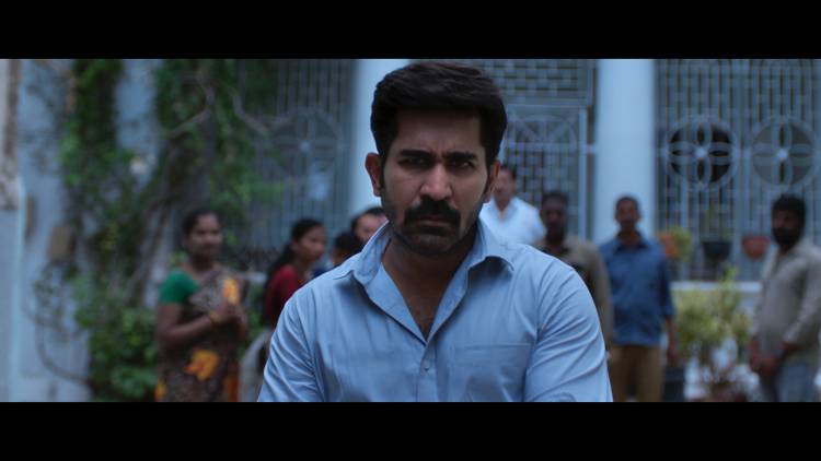 விஜய் ஆண்டனியின் புதிய அரசியல் படமான “சக்தி திருமகன்” டீசர் அதிக அளவிலான ஆர்வத்தை உருவாக்கியுள்ளது 