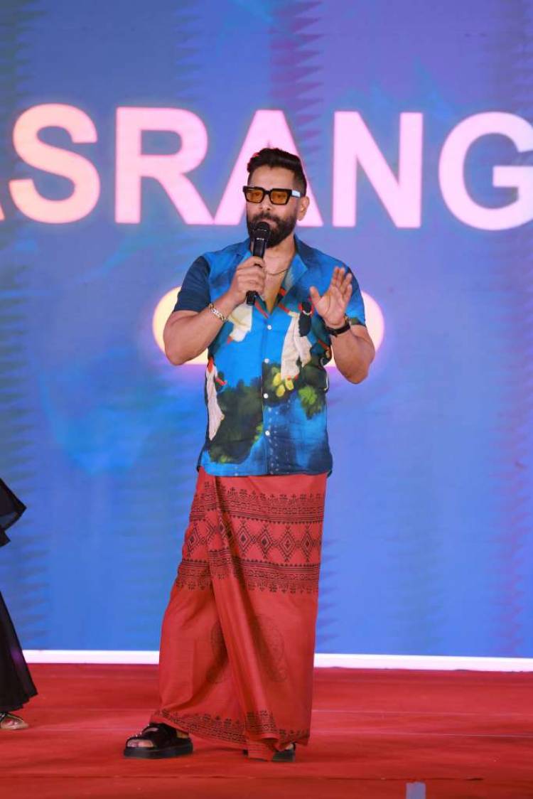 'சீயான்' விக்ரம் நடிக்கும் 'வீர தீர சூரன்- பார்ட் 2 '‌ மதுரை - திருச்சி ப்ரமோஷன்