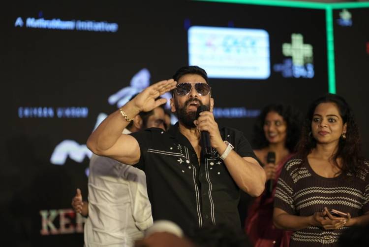 சீயான்' விக்ரம் நடிக்கும் 'வீர தீர சூரன்- பார்ட் 2 ' கேரளா ப்ரமோஷன்- பத்திரிக்கையாளர் சந்திப்பு