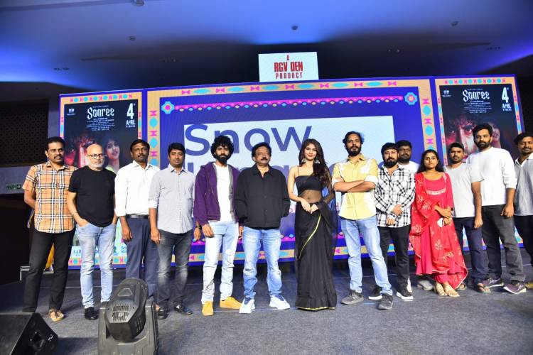 இயக்குநர் ராம் கோபால் வர்மாவின் ’சாரி’ திரைப்படத்தின் ப்ரீ ரிலீஸ் நிகழ்வு பிரம்மாண்டமாக நடைபெற்ற நிலையில் படம் வரும் 4 ஆம் தேதி வெளியாகிறது!