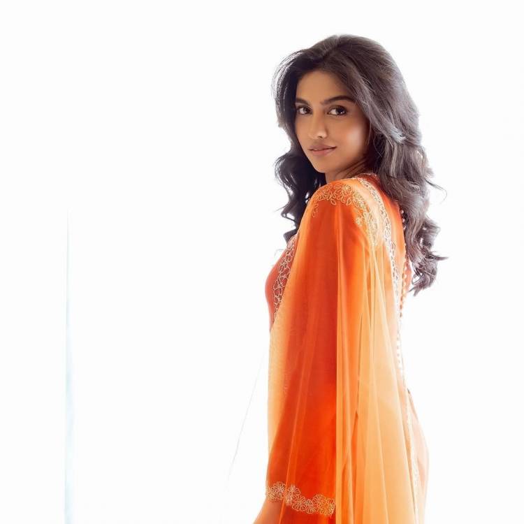 'Dude' படத்தில் நடிகை மமிதா பைஜூவின் கதாபாத்திரப் பெயர் குரல்!