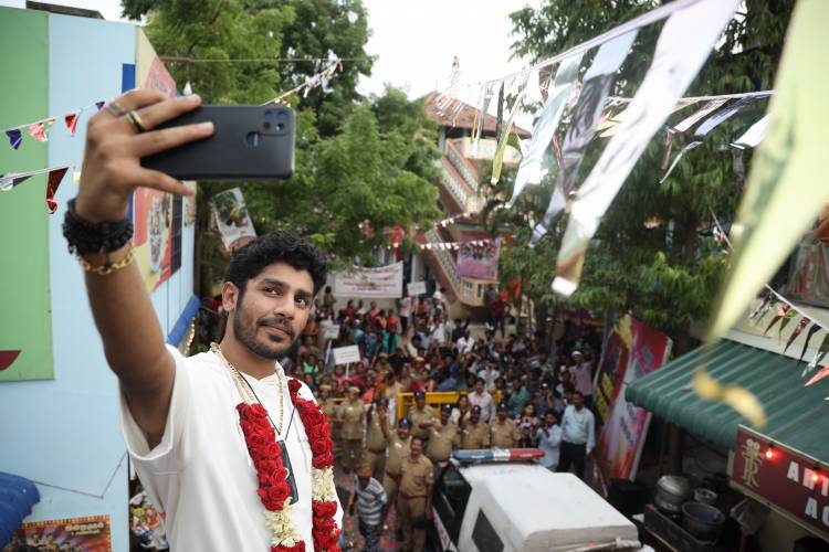 Hridhu Haroon, actor known for Cannes winning film “all we imagine as light” is the lead in Texas Tiger.
