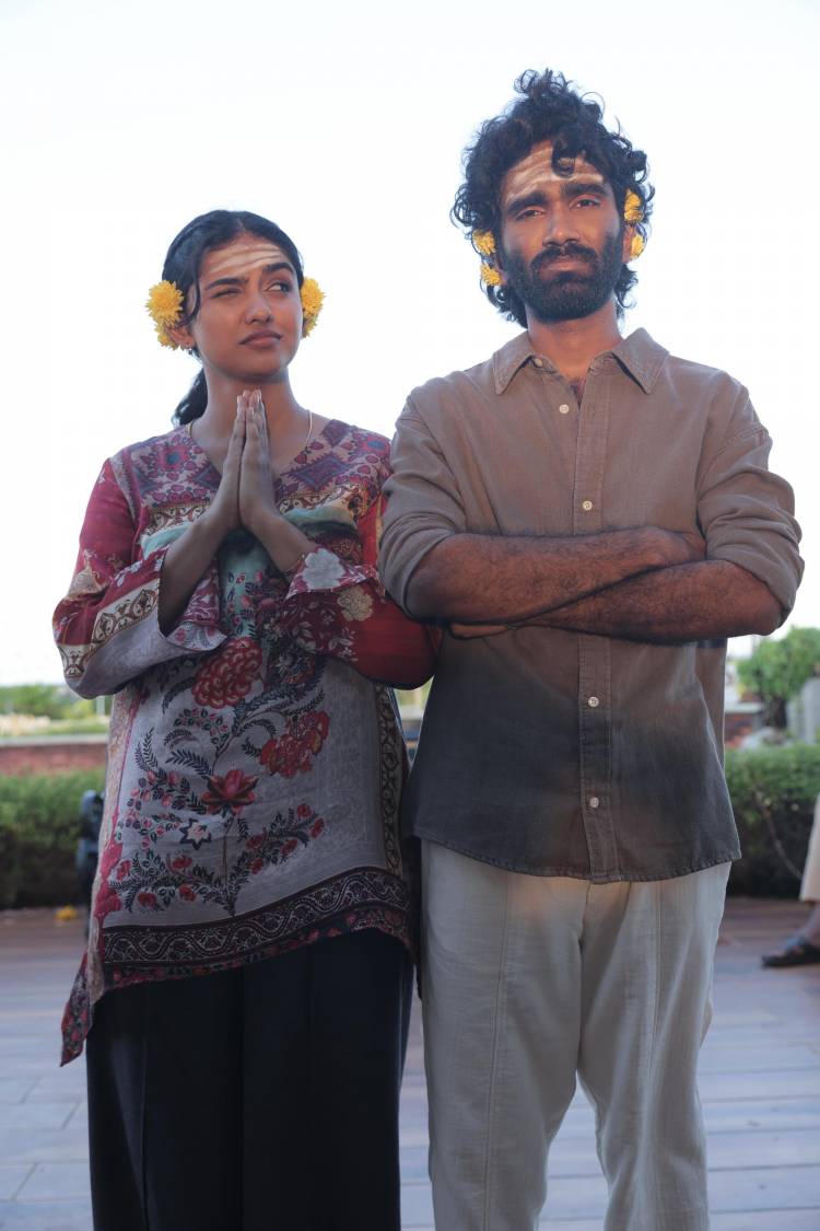 Dude Cast and Crew - Stills