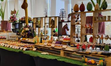 “Made for Mom, Served with Love”- Celebrate Mother’s Day at Waterside, Feathers Hotel
