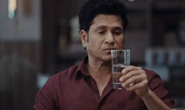 Kissht Launches ‘Loans without Hiccups’ Campaign with Sachin Tendulkar