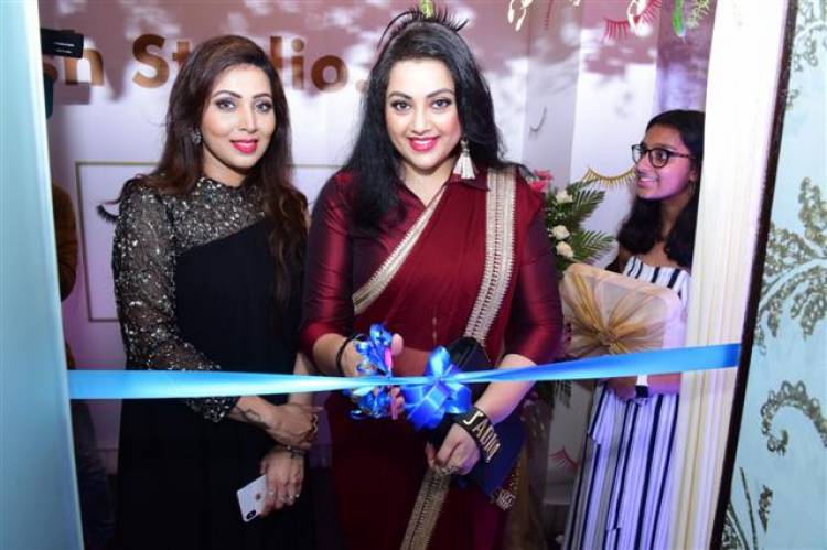 Actress Meena inaugurates The Lash Studio.in, South India's first exclusive Lash destination