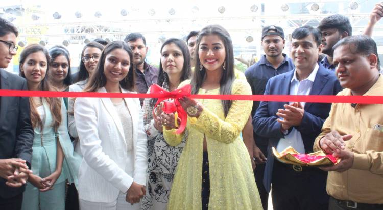 DADU'S opens its new outlet in Kondapur to woo the tech hub of the city Also launches its second Masala Republic Outlet