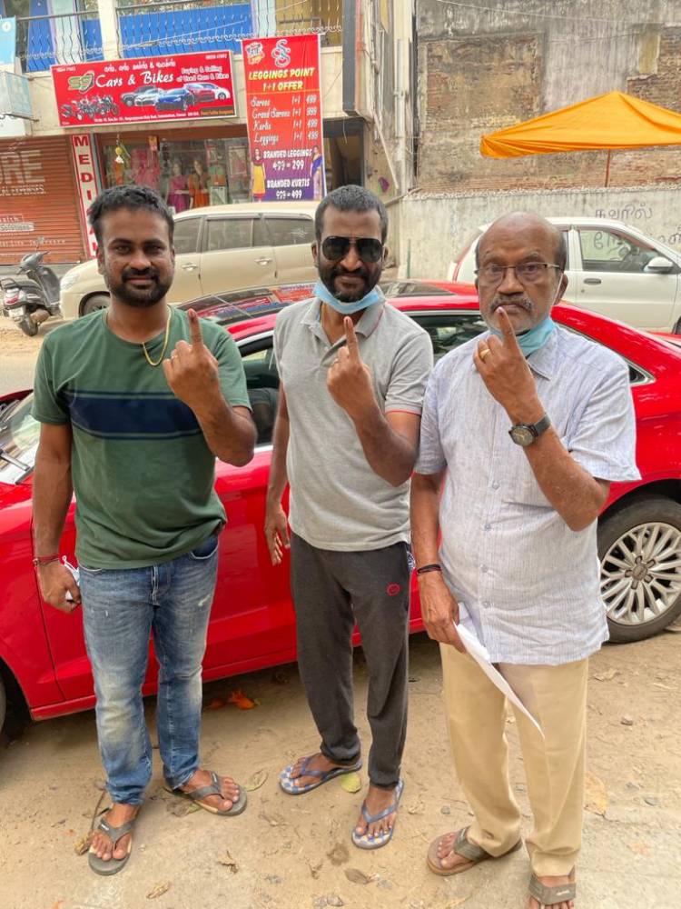 Director Suseendiran, Producer Thai Saravanan Casted their votes