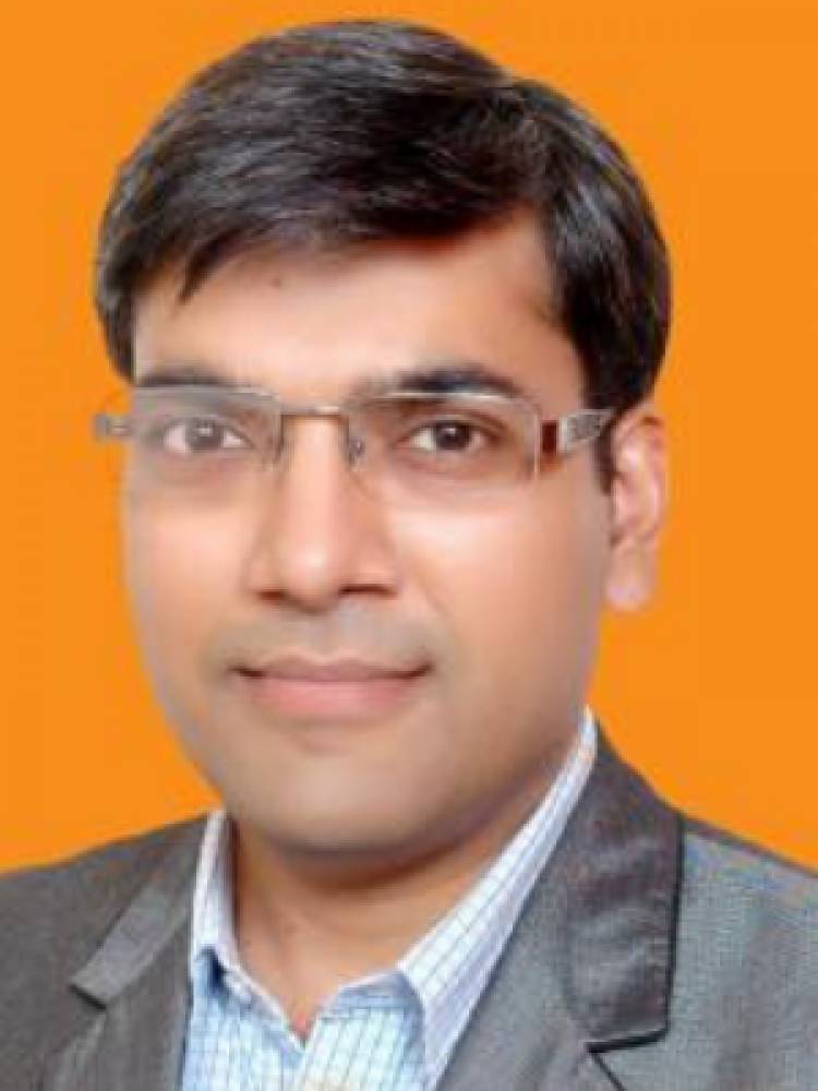 Aiming to create exclusive programs to upskill India’s blue and grey-collared professionals, OckyPocky ties up with Quess