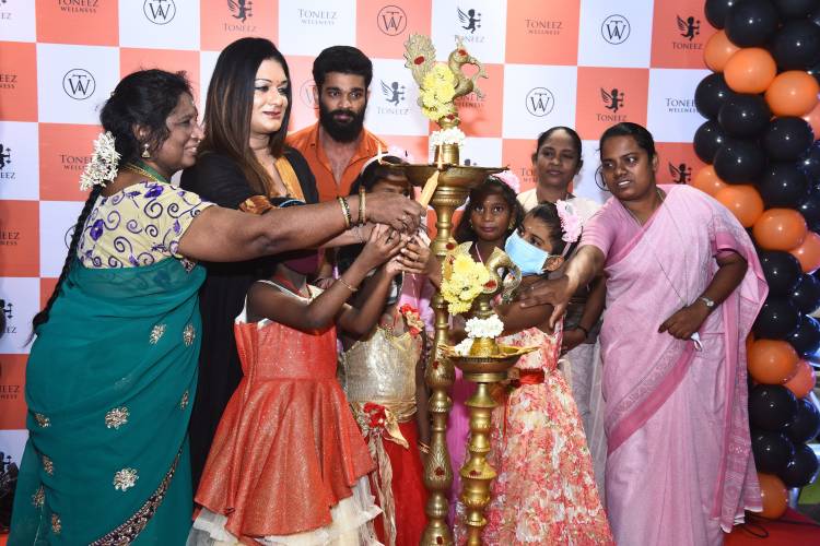 Apsara Reddy ropes in special kids to inaugurate TONEEZ Wellness by two times Mr. World Title winner Mr. Manikandan, specialized in Nutrition & Supplements focusing on providing all necessary products for your fitness journey at Kattupakkam, Chennai 56