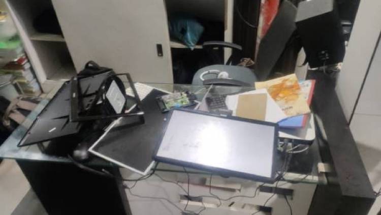 சத்தியம் தொலைக்காட்சி அலுவலகத்தின் மீது நடத்தப்பட்டிருக்கும் கொலைவெறித்தாக்குதல் ஊடகச்சுதந்திரத்தின் மீது விழுந்துள்ள பேரிடி! – சீமான் கண்டனம்