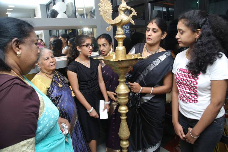 Cheap & Best Affordable Mens Salon 25th new outlet at Madipakkam