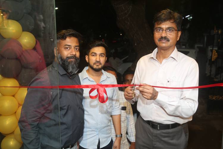MCKINGSTOWN Men's Grooming  9th Outlet launched by Darren Rodrigues, Sunil Kumar, Mohammed Thawfiq and Shahida at Adyar