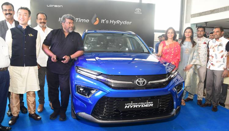 Lanson Brings Toyota’s Urban Cruiser Hyryder, the First and Only Self-charging Strong-Hybrid Electric B-SUV in India, to Chennai 