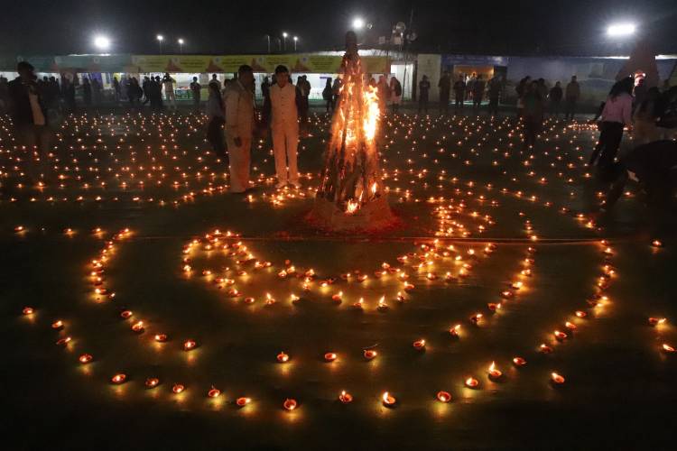 ‘Karthikai Deepam’ celebrated in Kashi -- Kashi Tamil Sangamam venue illuminated with thousands of lamps