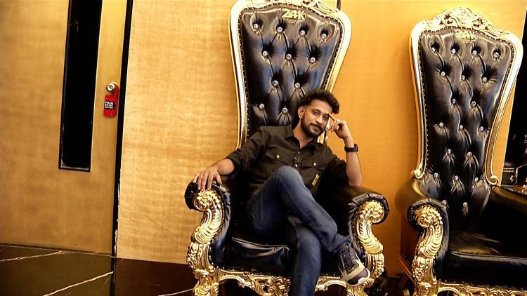 “ஒன் மேன் ஷோ”