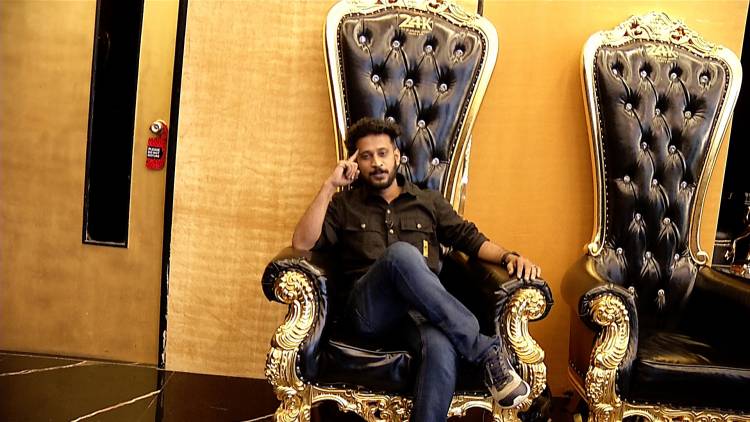 “ஒன் மேன் ஷோ”