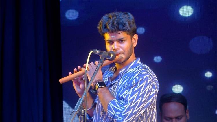 "இசையால் இணைவோம்"    “ஆலயங்கள் அற்புதங்கள்”