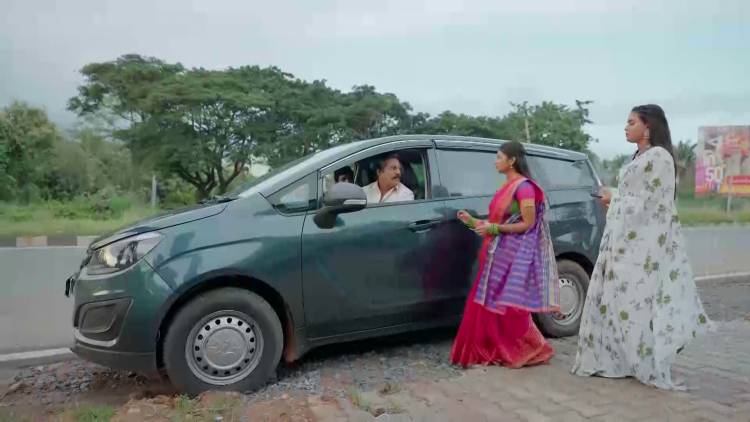 உச்சகட்ட பரபரப்பில் "கெளரி" - துர்காவை கொன்று நதியில் தூக்கி எறியும் ஆவுடையப்பன்..!