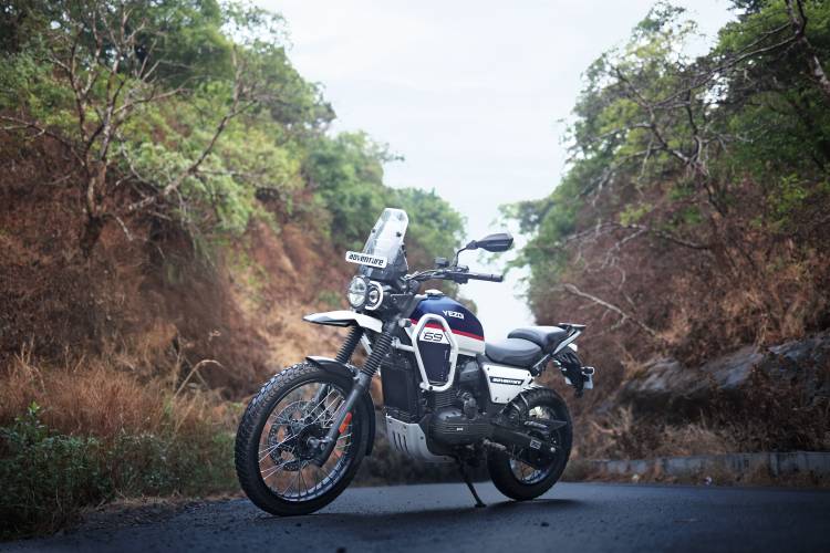 New 2025 Yezdi Adventure: A Performance-classic ADV, Designed for Chaos, Loaded with Tech, Disrupts at Rs 2.14 Lakh